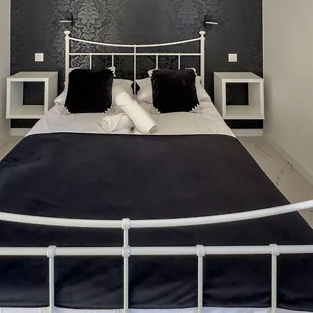 Natura Park Apartment *